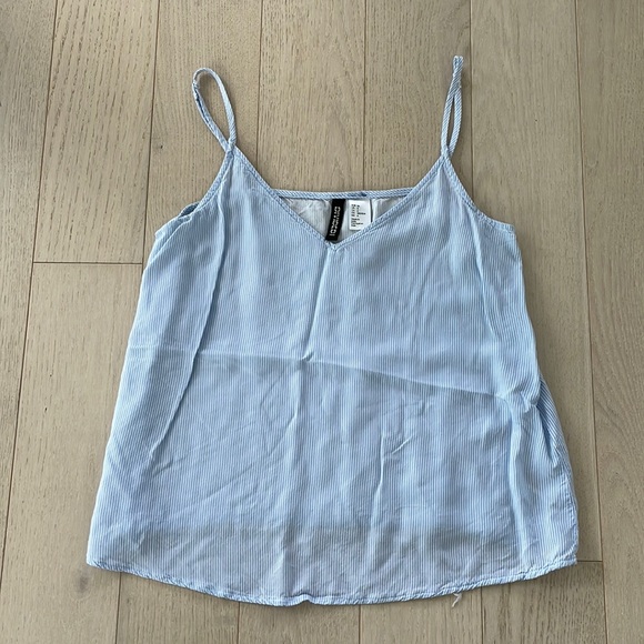 H&M Cami Top - Picture 2 of 4